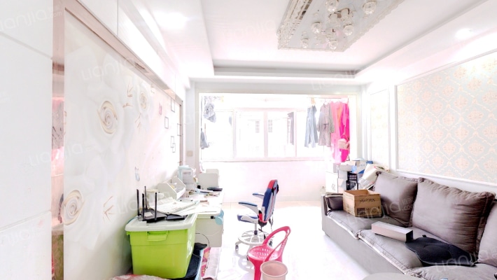 锦城花园小区二手房实景图