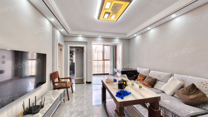 花果园S2区二手房实景图