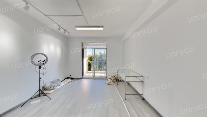 鄞江佳苑二手房实景图