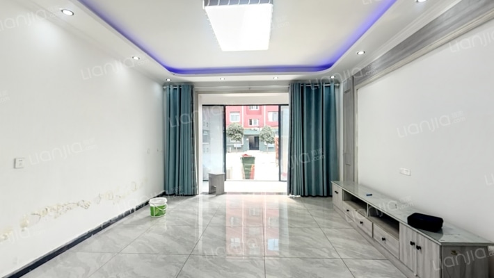 荣新花园二手房实景图