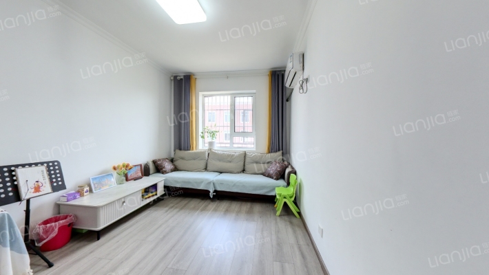 山东法官培训学院警卫室宿舍二手房实景图