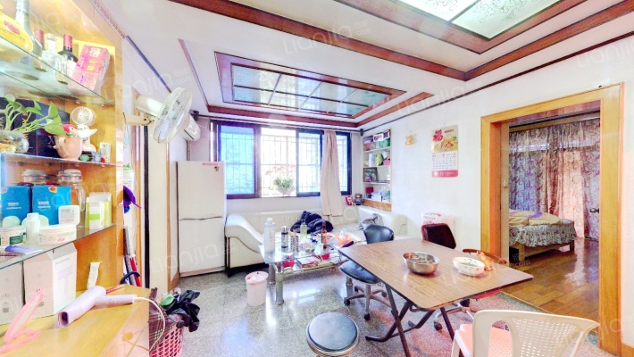 东升小区东山苑二手房实景图