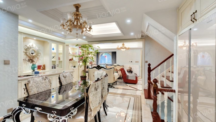 龙湖滟澜山二手房实景图