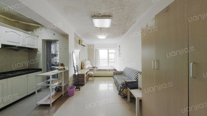 和华国际公寓二手房实景图