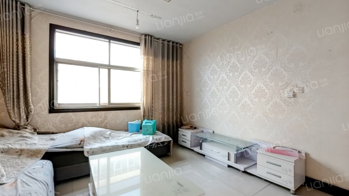 文明路四中家属院二手房实景图