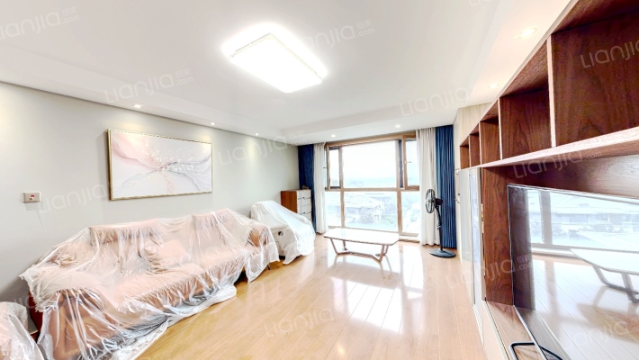 绿地城DK2二手房实景图