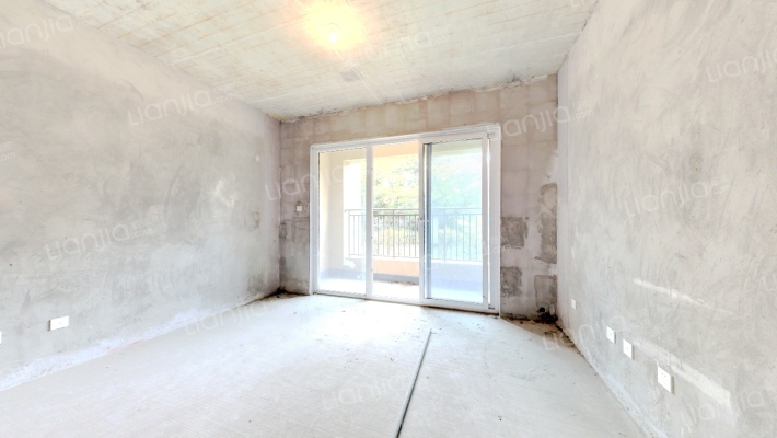 鹭湖宫八区C组团二手房实景图