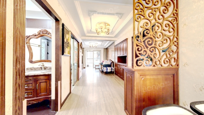 旭辉御府二手房实景图