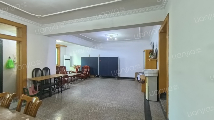 胜合花苑二手房实景图