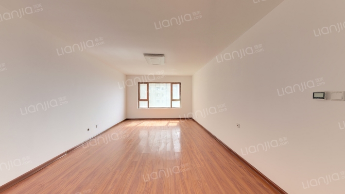 保利领秀山三区二手房实景图