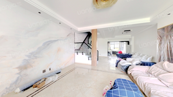 银海豪庭二手房实景图