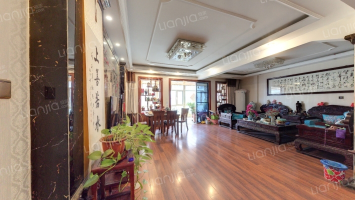 天山·水榭花都二手房实景图