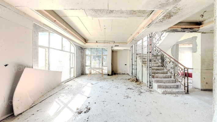 秦潭凤舞小区二手房实景图