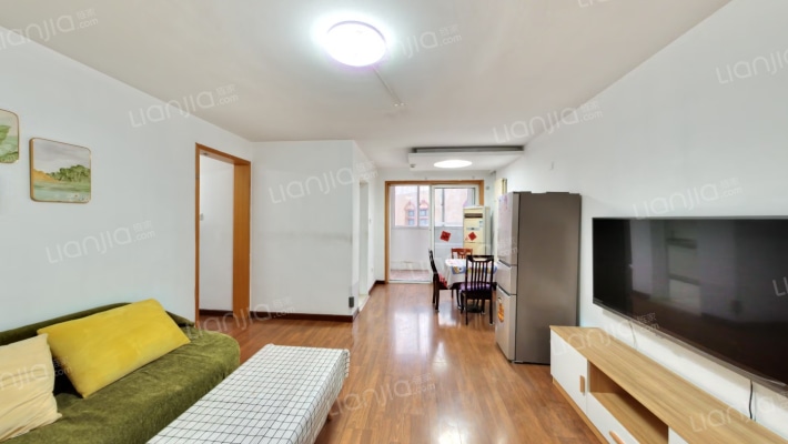 世安家园二手房实景图