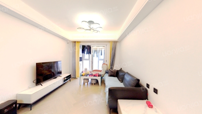 万科红墅二手房实景图