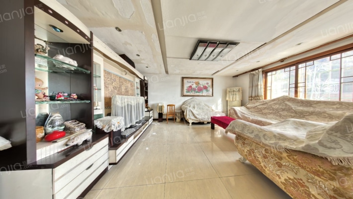 兴关路64号二手房实景图