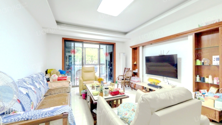 绅园二手房实景图