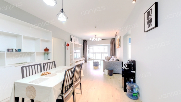 海伦国际菲诺区二手房实景图