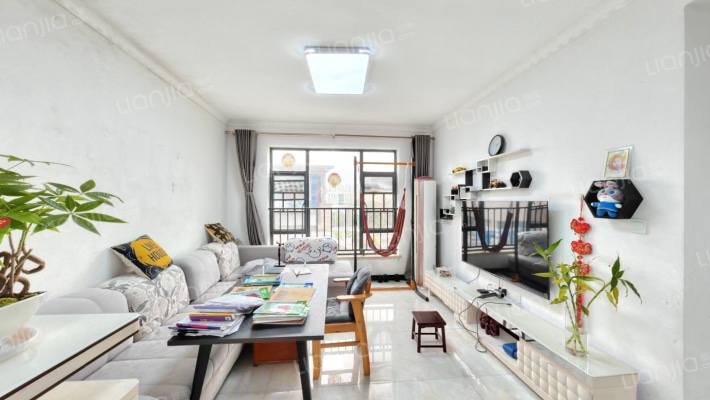 天元涉外景园二手房实景图