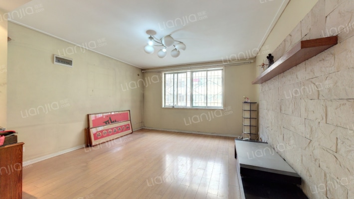 土地开发小区二手房实景图