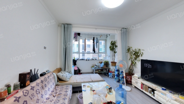 亿达世纪花园二手房实景图