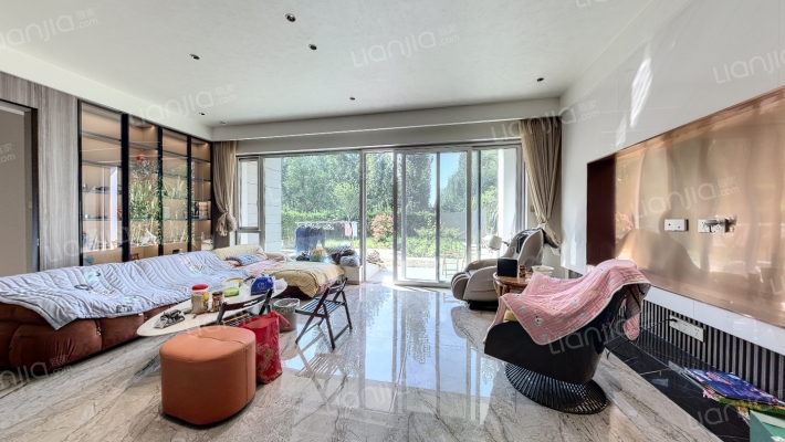 永威上和郡南区二手房实景图