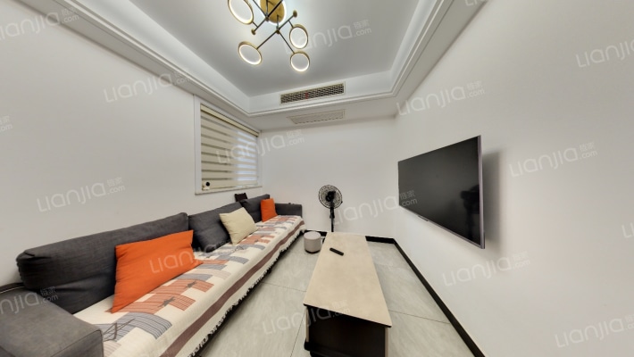 郡枫绿园东区二手房实景图