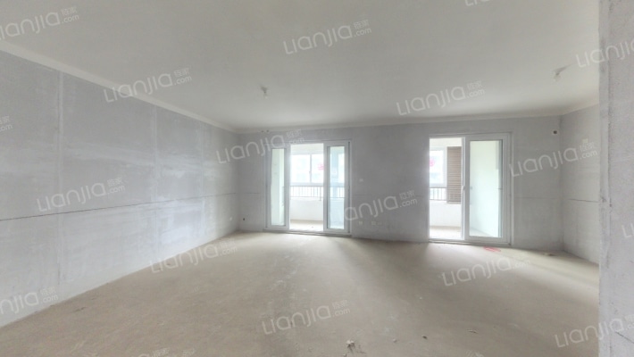 吾悦华府C区二手房实景图