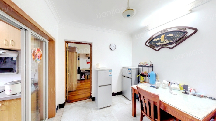 江海新村二手房实景图