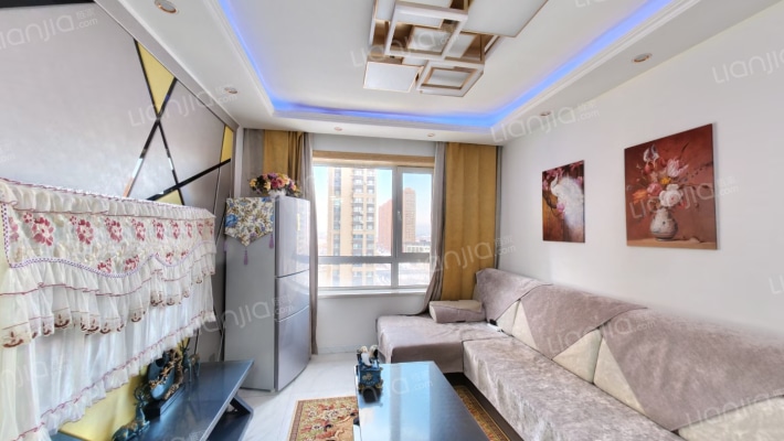 华府丹郡二手房实景图