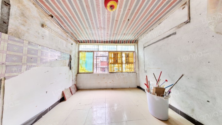 长寿东路二手房实景图