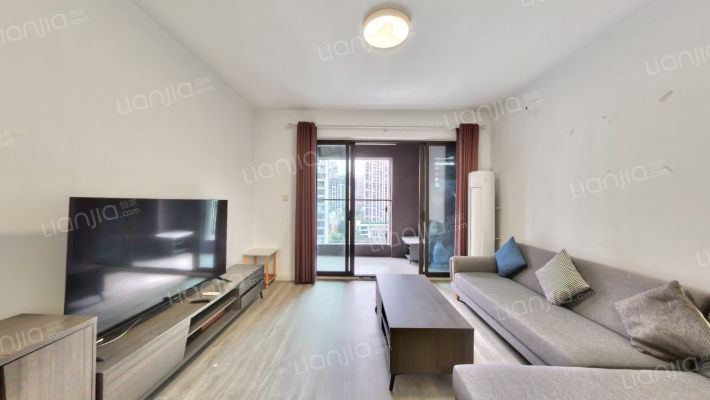 人居盛和林语南区二手房实景图