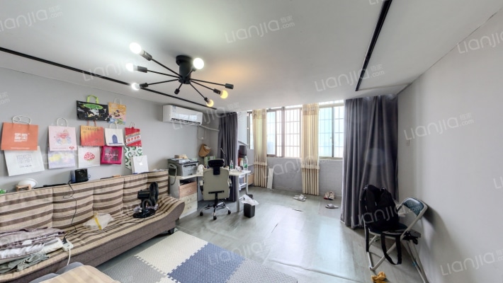 香颂国际二手房实景图