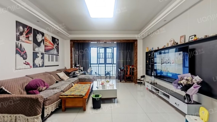 新輝華府二手房实景图