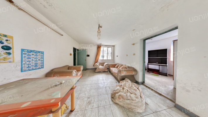 华侨新邨二手房实景图