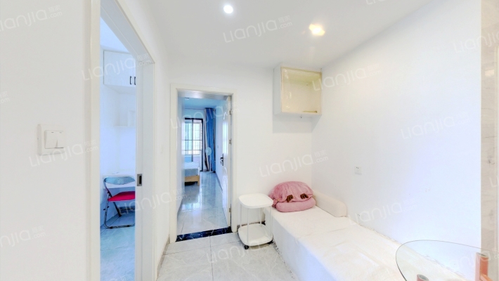 鳌兴佳园二区二手房实景图