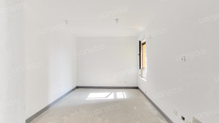 龙溪苑C区二手房实景图