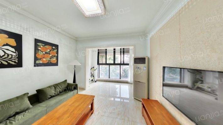 溪地湾二手房实景图