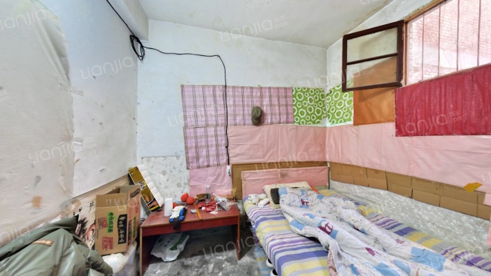 东大院8号二手房实景图