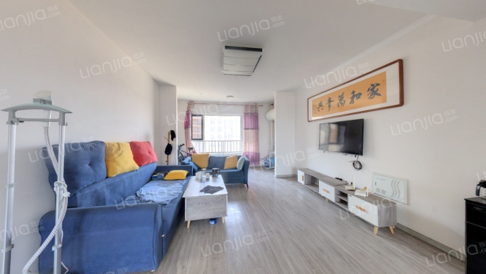 荣盛锦绣兰庭二手房实景图