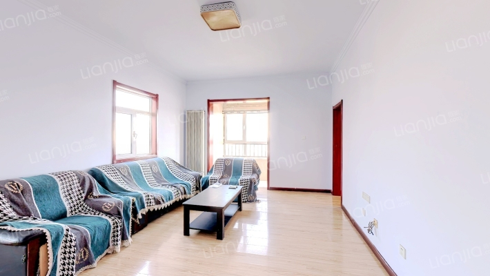 金恒家园二手房实景图