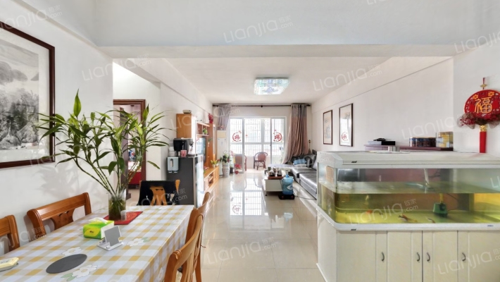 集鑫佳园二手房实景图