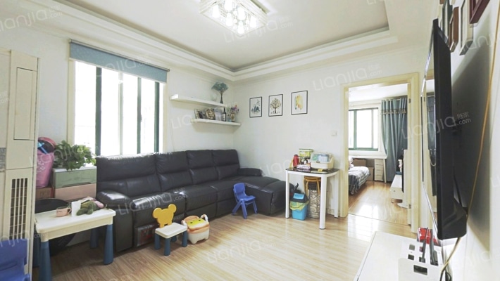 虹苑新寓三村二手房实景图