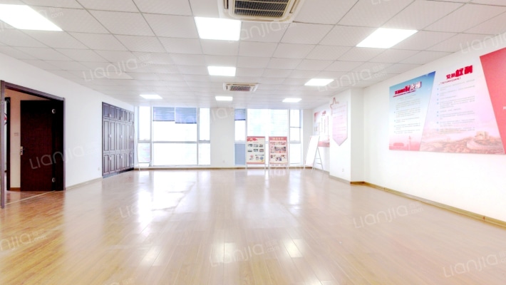 华隆广场二手房实景图