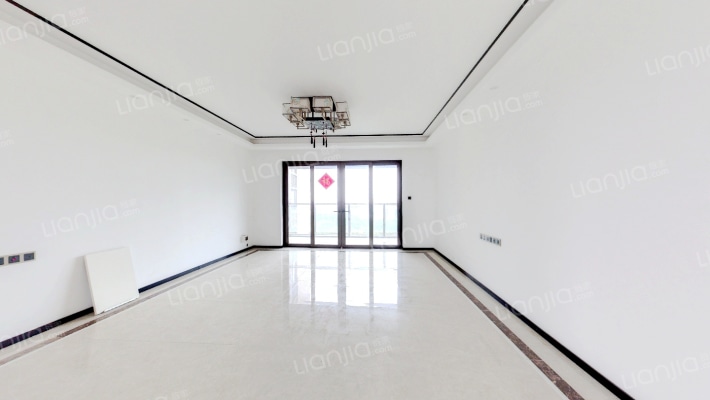 龙光玖龙湾二手房实景图