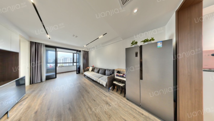 龙湖舜山府二手房实景图