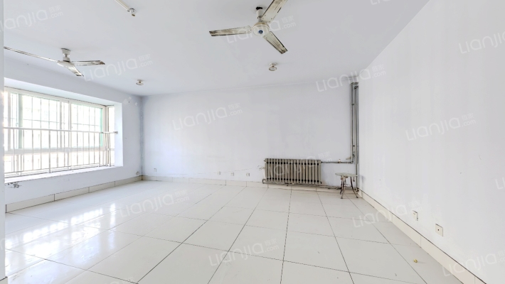 明四隆福家园二手房实景图