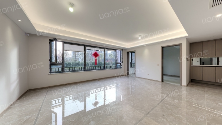 春景雅苑二手房实景图