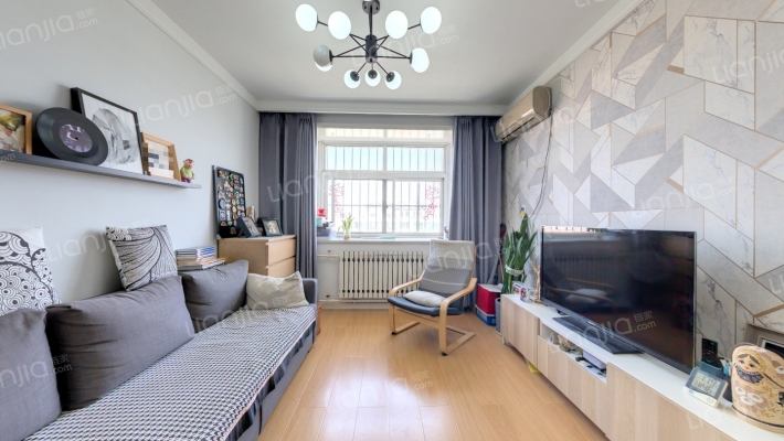 怡园花都小区二手房实景图