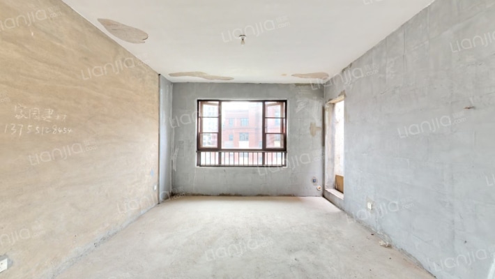 九峰拾号院二手房实景图